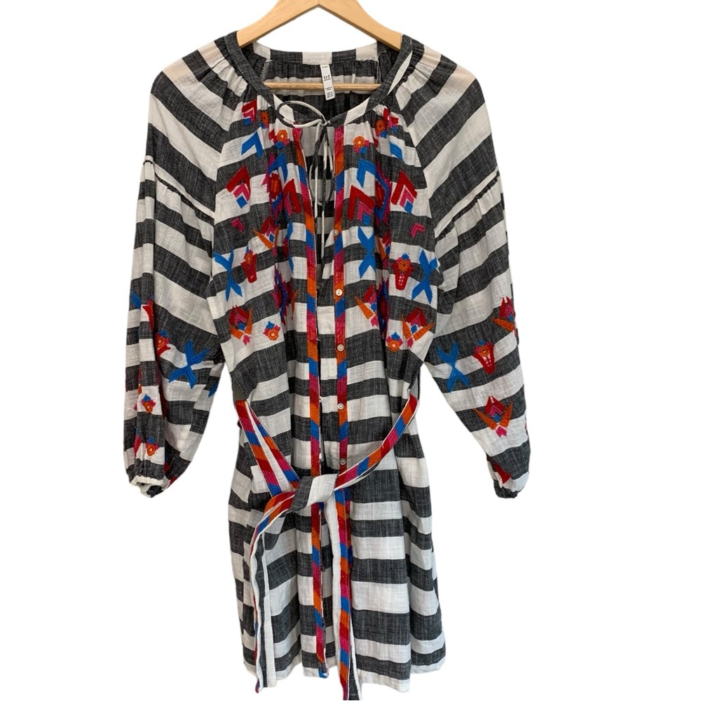 NWOT Zara TRF Collection Embroidered Causal Dress size Medium - Picture 5 of 17